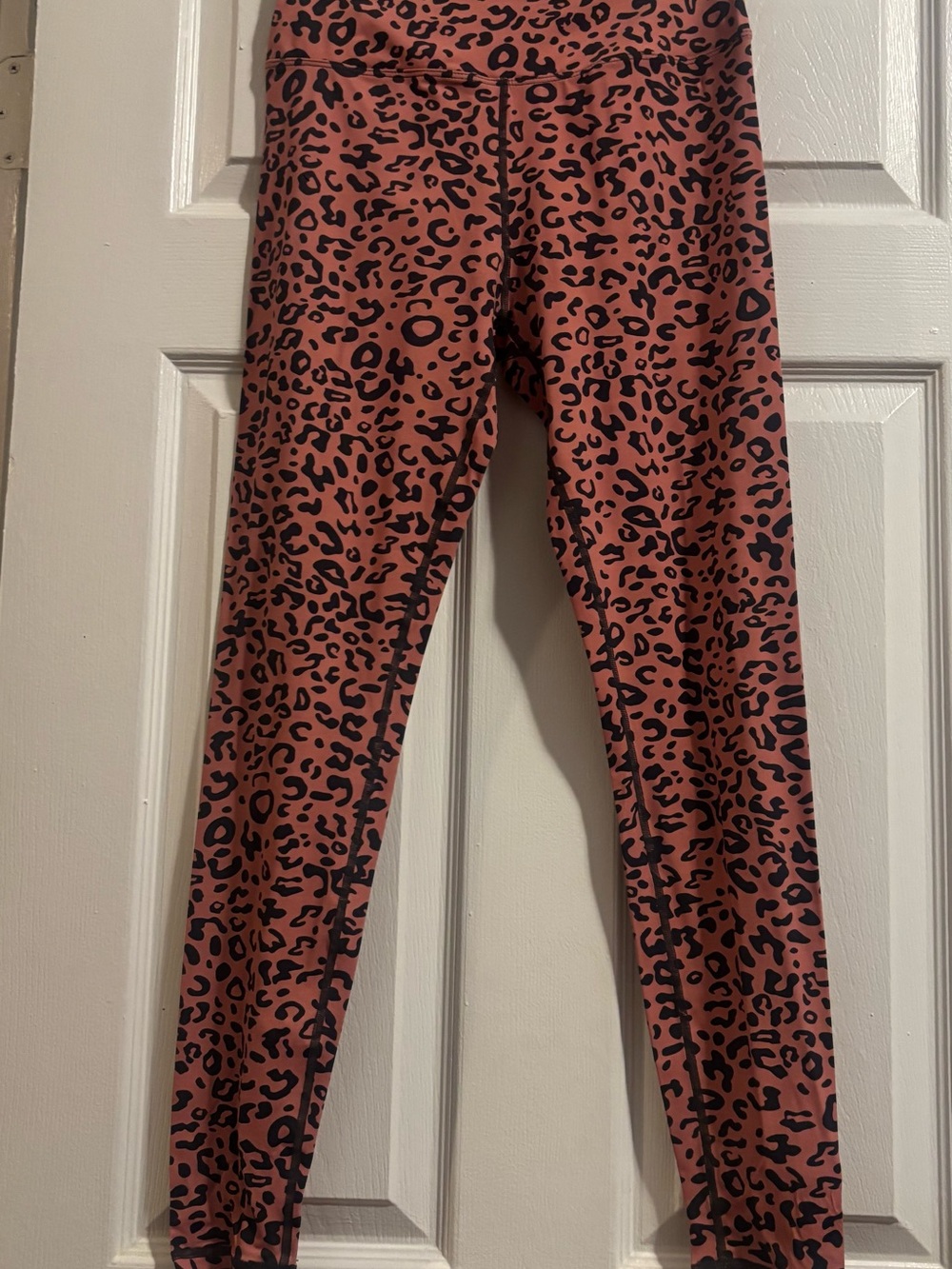 Pink Leopard Print Active Leggings